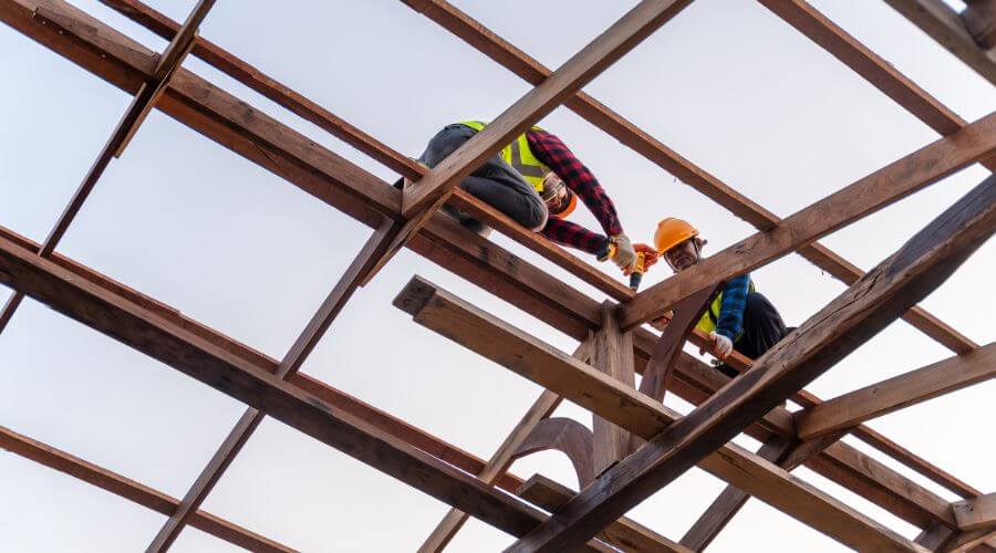 Professional residential roofers in Ensenada, PR